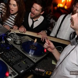 Chris Masterson New Years Eve 2009 at Downstairs with DJ Mom Jeans