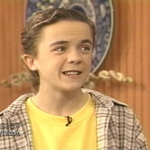 Frankie Muniz chats and cooks on the Ainsley Harriott Show