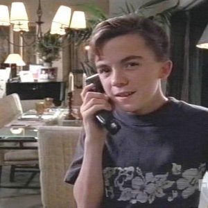 1x05 Malcolm Babysits