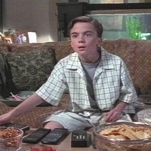 1x05 Malcolm Babysits
