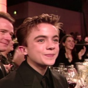 Bryan Cranston, Frankie Muniz at the Golden Globe Awards (2001)