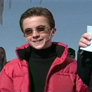 Frankie Muniz on MTV's Celebrity Say What? Karaoke, 2001