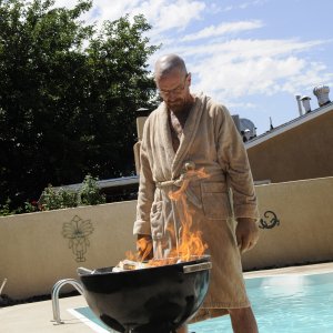 Bryan Cranston - Breaking Bad - Season 3 - Still - Episode 1