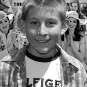 Erik at the 'Princess Diaries 2' world premiere, August 7, 2004