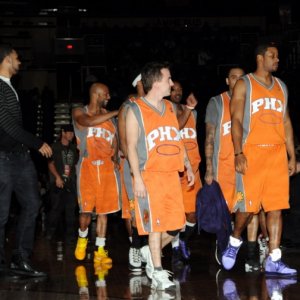 Frankie at Phoenix Suns Celebrity Shootout 2011