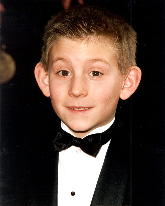 Erik Per Sullivan at the Golden Globe Awards (2001)
