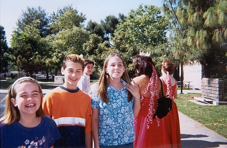 Justin Berfield spotted in 2000 (?)