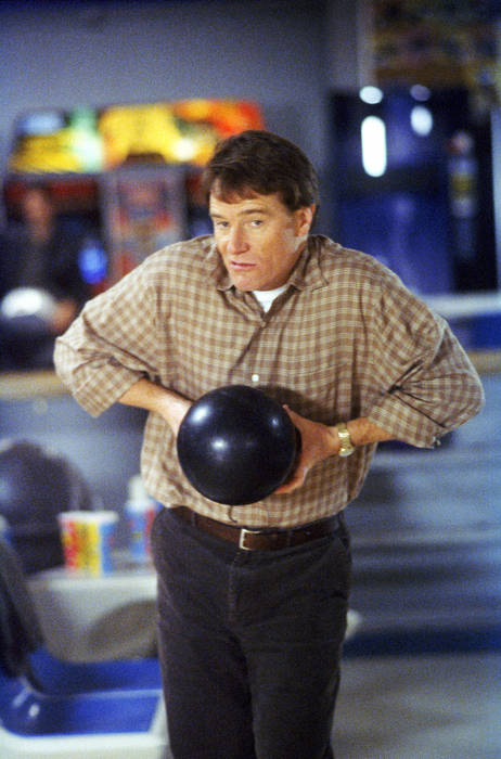 Bryan Cranston as Hal in Bowling 2x20